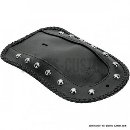 Plastron-clouté-Mustang-pour-Sportster-ref-14050024