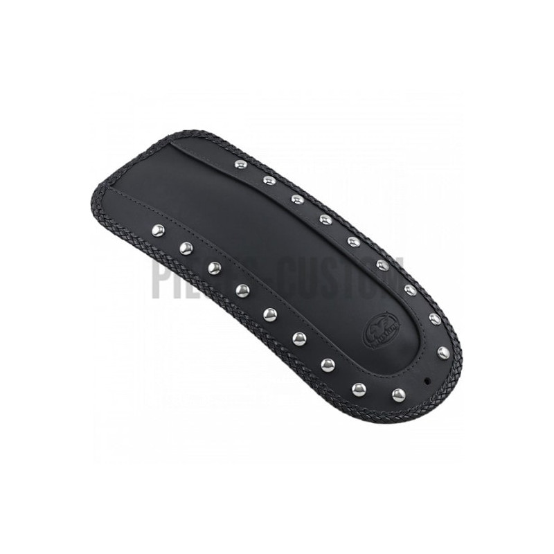 Plastron-clouté-Mustang-pour-Softail-ref-DS265501