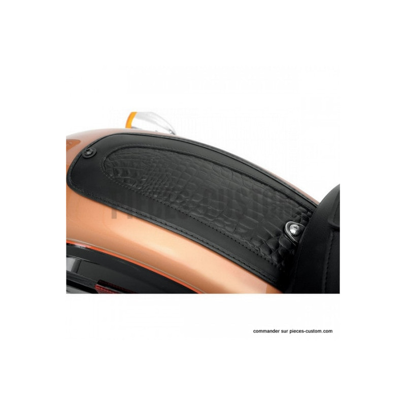 Plastron-modèle-Alligator-pour-Harley-Dyna-de-2006-à-2017-ref-14050136