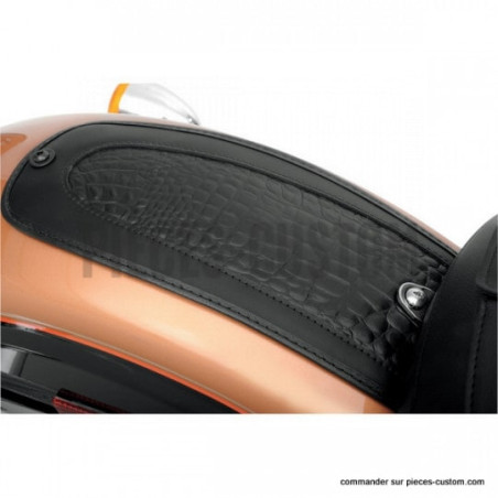 Plastron-modèle-Alligator-pour-Harley-Dyna-de-2006-à-2017-ref-14050136