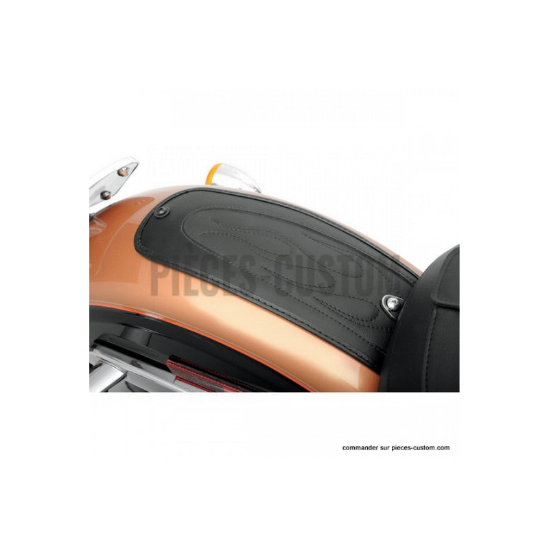 Plastron-modèle-Flammé-pour-Harley-Dyna-de-2006-à-2017-ref-14050137