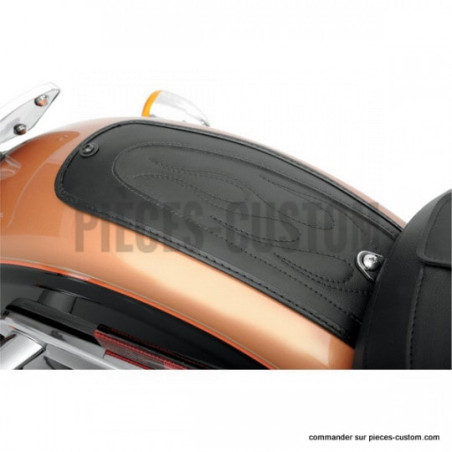 Plastron-modèle-Flammé-pour-Harley-Dyna-de-2006-à-2017-ref-14050137