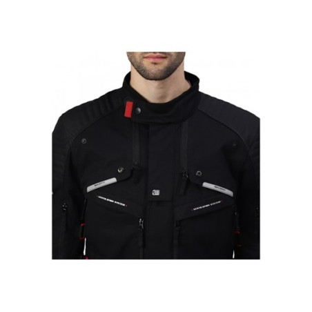 Veste-Nirvik-V2-couleur-Noire-par-Royal-Enfield-ref-RRGJRA220194