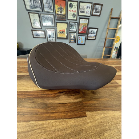 Selle-custom-marron-Royal-Enfield-pour-GOAN-CLASSIC-350-ref-KXA00187