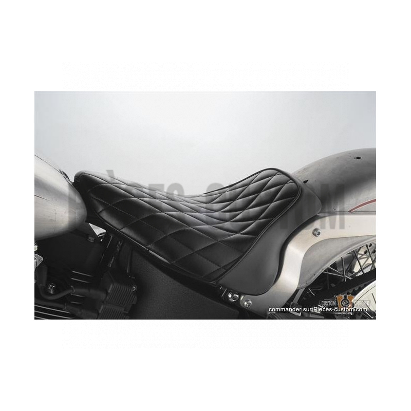 Selle-solo-Le-Pera-Bare-Bones-Diamond-Stitch