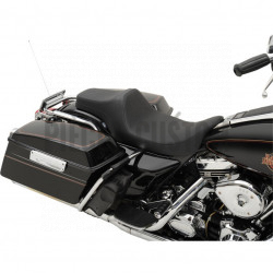 Selle-Predator-I-I-I-modèle-lisse
