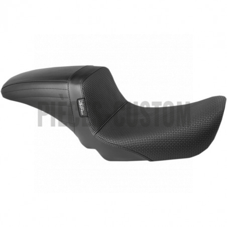 Selle-Le-Pera-Kickflip-Basket-Wave
