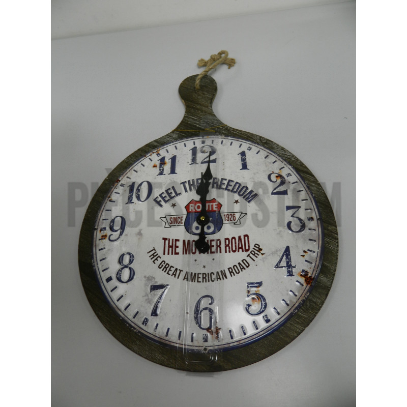 Horloge décorative Seligman en bois et métal