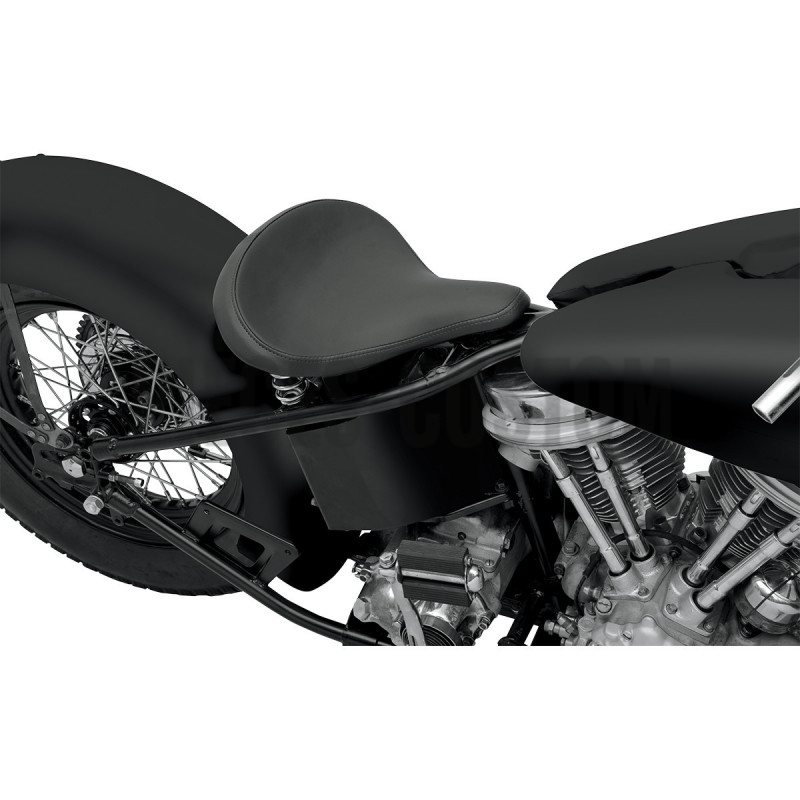 Selle solo large vinyl noir avec cuir auto réfléchissant