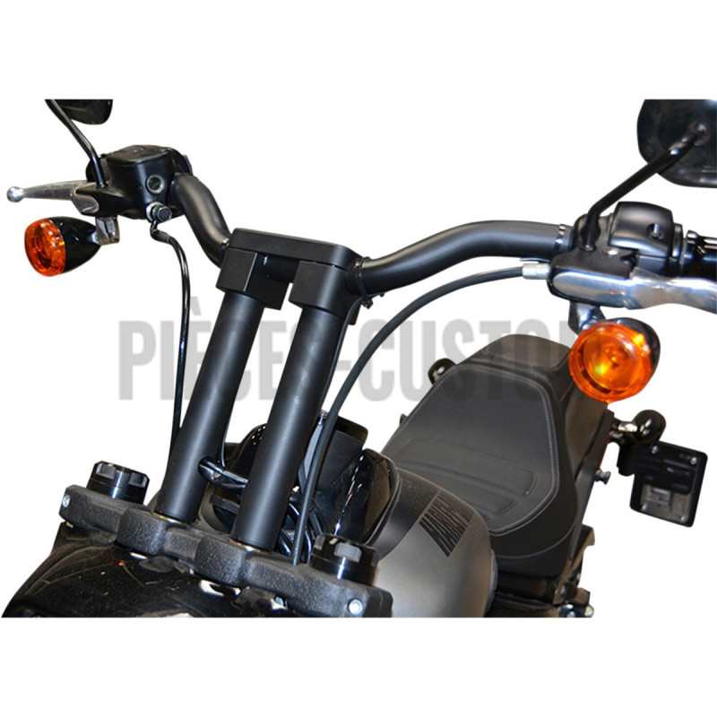 Risers Savage Wild 1 pour guidon diamètre 32mm noir brillant hauteur 10"